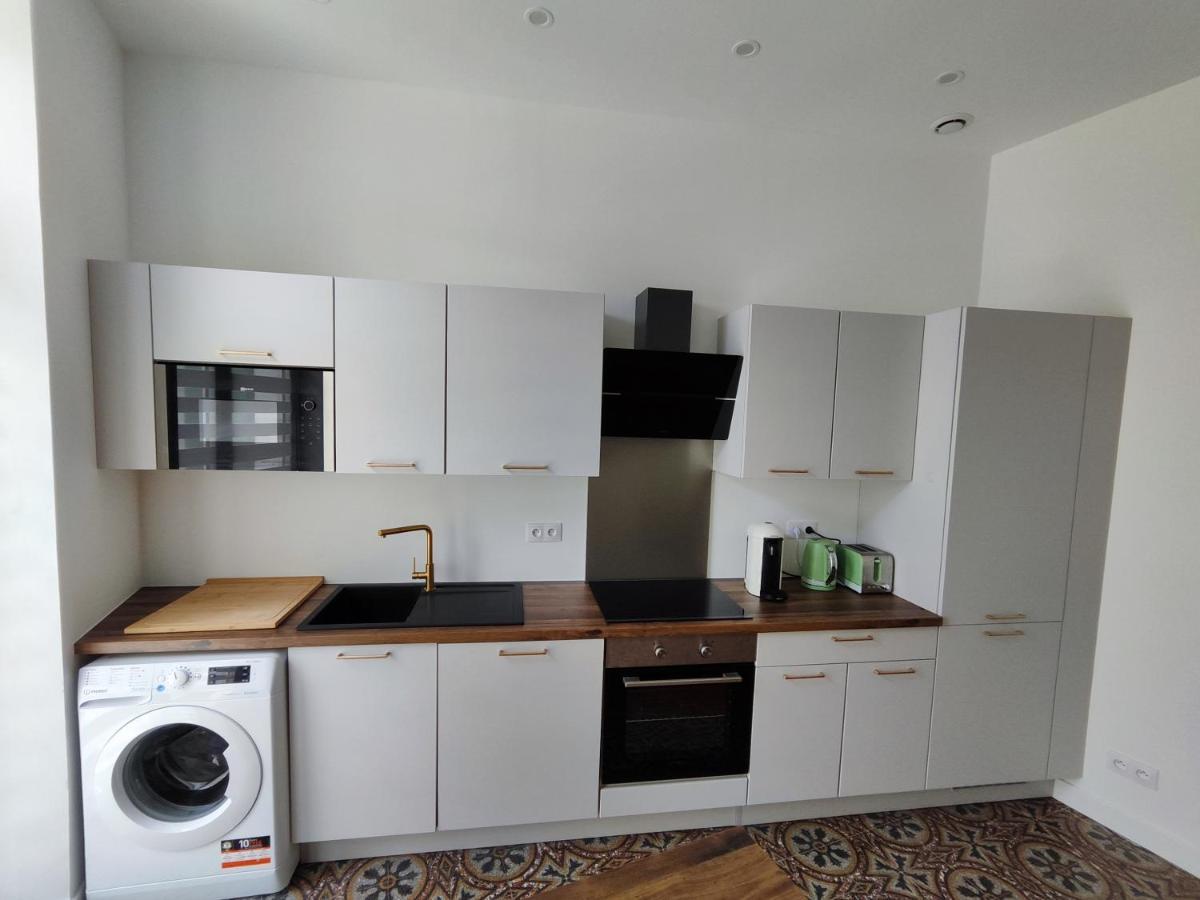 Bright And Modern 3-Bedroom Apartment, 90M2 With Air Condition, In Béziers Buitenkant foto